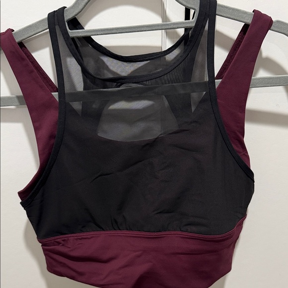 lululemon athletica Tap Women's Burgundy and Black Sports Bra - Picture 5 of 6